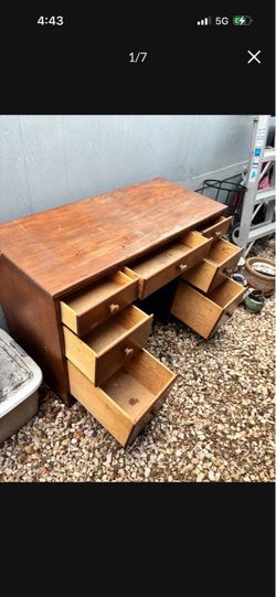 Free desk with drawers