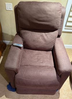 Brown chair lift recliner