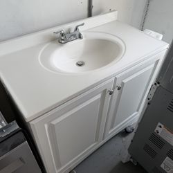 White Vanity with Countertop & Faucet 