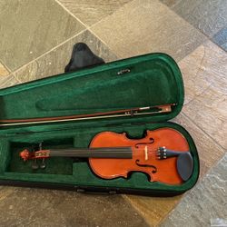 Violin With Case And Bow. Full Size 