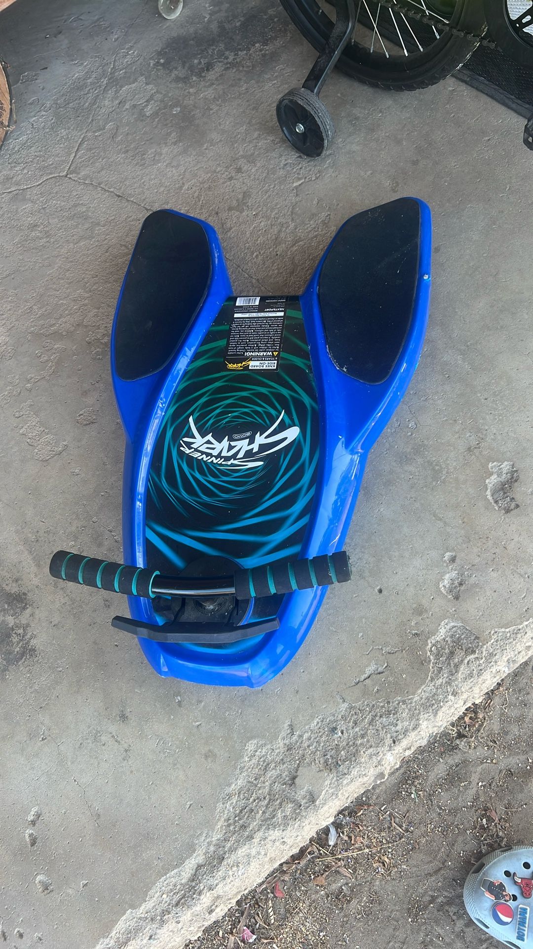 Kids Spinner Shark 10 Bucks