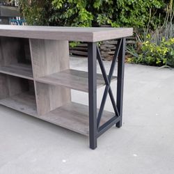 TV Console Built Sturdy Excellent Condition 55" W X 15" D 25" T