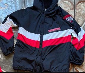 Wisconsin Badgers Hooded Puffer Jacket