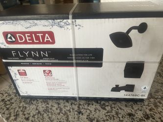Delta Flynn Bathtub