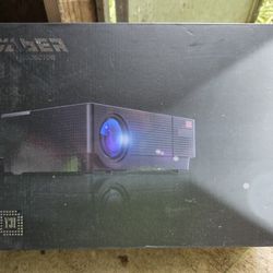 Projector + Stand