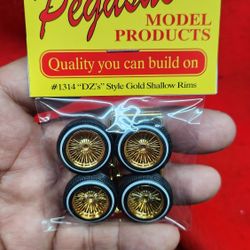 GOLD PEGASUS 1/24 SCALE 