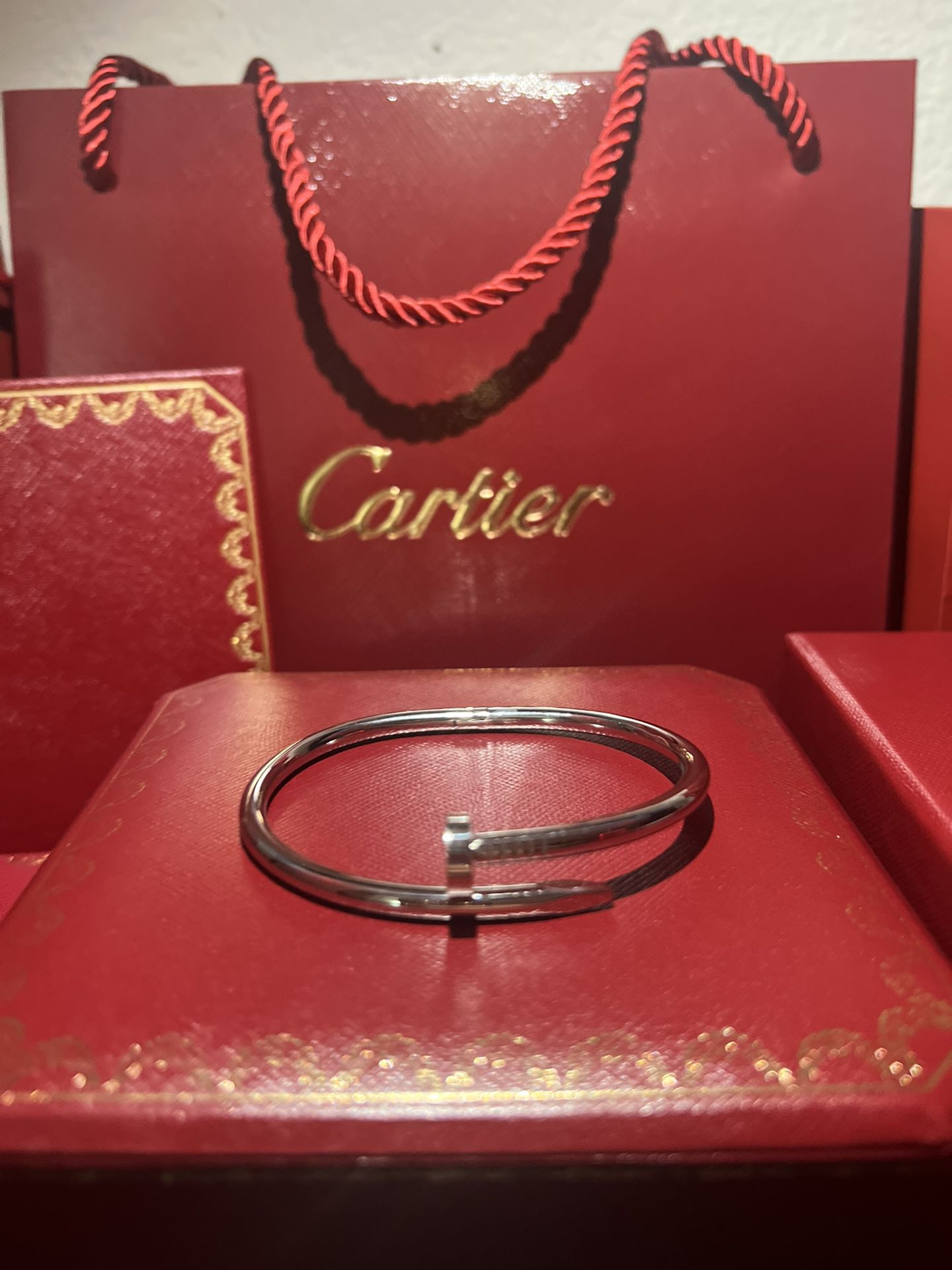 Cartier Nail Bracelet White Gold for Sale in Miramar, FL - OfferUp