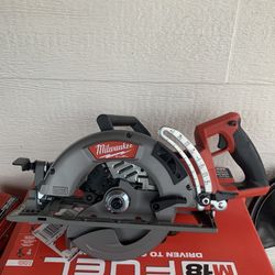 M18 Fuel Work Saw