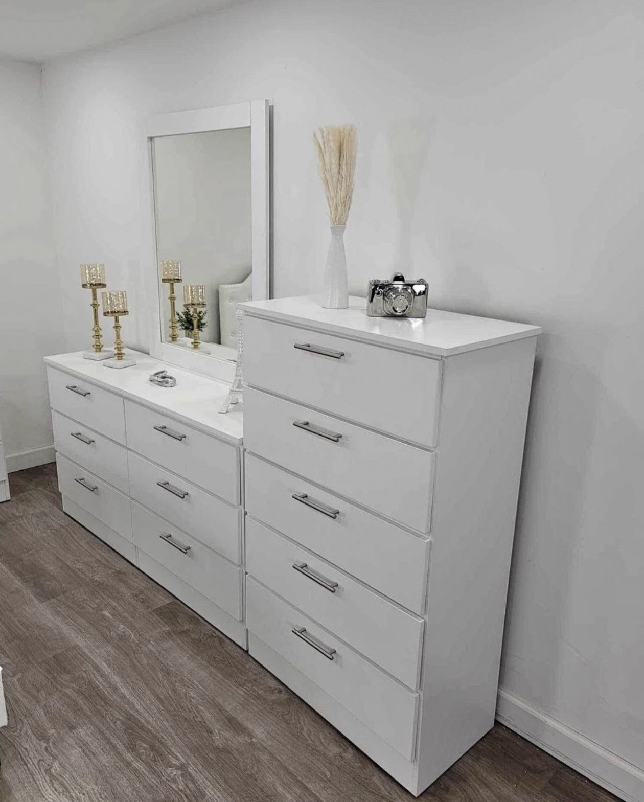 HIGH GLOSS WHITE chests & dressers π