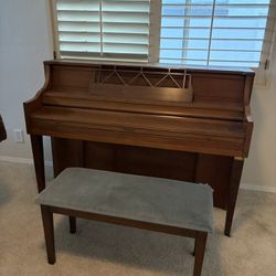 Free Piano
