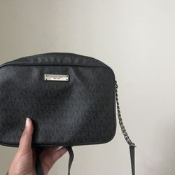 Black Michael Kors Cross Body