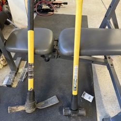 Sledge Hammer And Cutter Mattock 