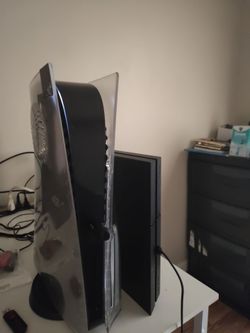PS5  and PS4 online