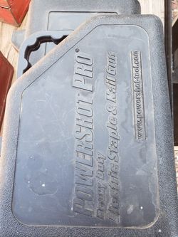 Electric staple and nailer