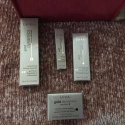 JAFRA ** (FACIAL CLEANSER, EYE CREAM, ELASTICITY HYDROGEL, RETINOL CAPSULES )***