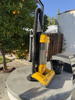 Eureka Vacuum Works Great