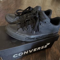 Men Converse Size 9 