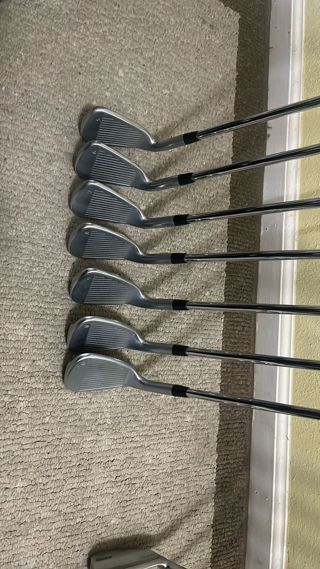 Ping G 400  5- U Wedge. 7 Clubs. Regular Nippon 2..0 Shaft. Excellent Condition 