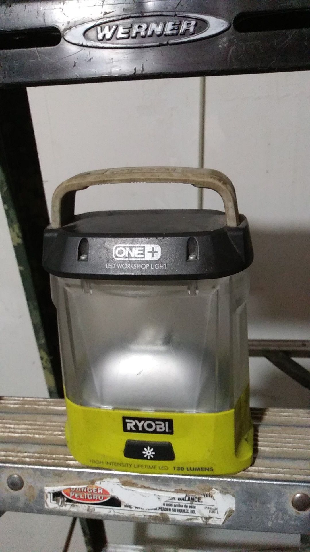Ryobi 18v light (130 Lumens model p780)