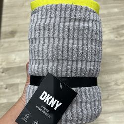 DKNY  Hand towel
