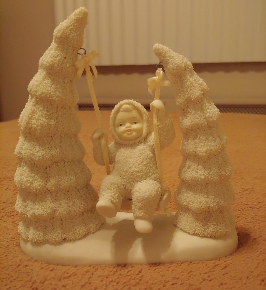 Snowbabies Figure