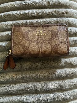 Coach Signature Zip Wallet