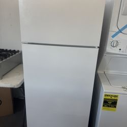 USED AMERICANA 17 CU FT REFRIGERATOR 