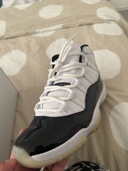 Air Jordan 11 Low White Black Sneaker