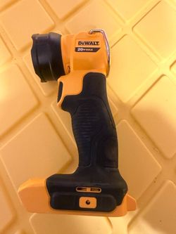 20 v flash light dewalt
