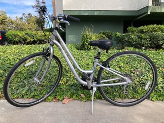 Trek 7000 Comfort Hybrid Bicycle (Small/13.5" Frame, 700c tires)