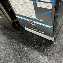 Panel Ready Subzero 27” Wide Double Drawer Refrigerator 