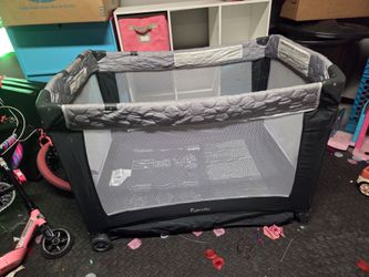 Ingenuity playpen