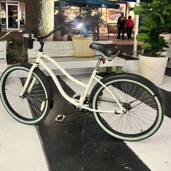 Beach Cruiser Excellent Condition