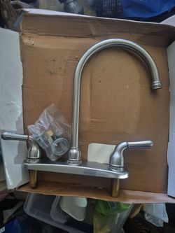 Kitchen faucet