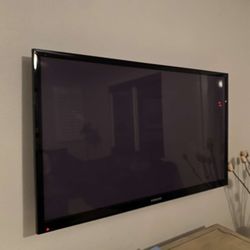 46.5 Inch Samsung Tv