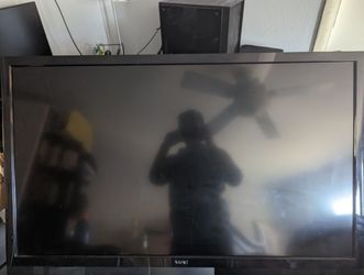 Vizio 47" LCD