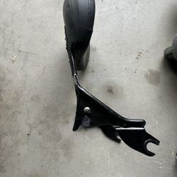 Comes Of A 2015 Harly Davison Road Glide 