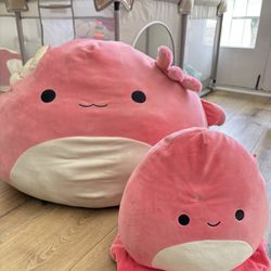 Giant plushy Set