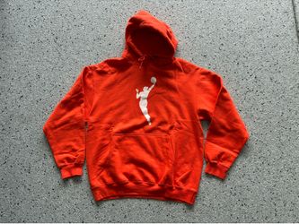WNBA FANATICS Orange Hoodie. New Never Worn. Size Large. Great Condition.