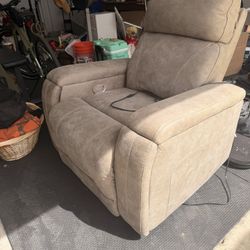 Recliner - Ashley furniture 