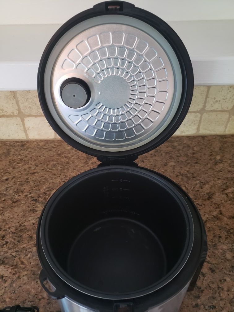 3 Squares Rice Cooker for Sale in Cypress, TX OfferUp