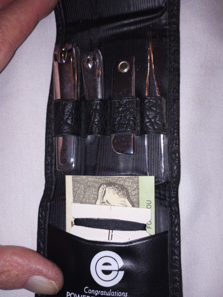 Travel Manicure Kit