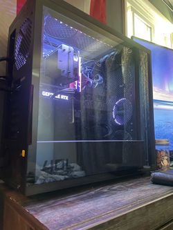 Omen 40L gaming pc  GEFORCE RTX 3070 32 GB RAM AMD RYZEN 7 5700