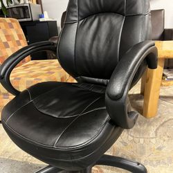 Presta Office Chair