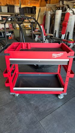 Milwaukee 40” Rolling Tool Cart