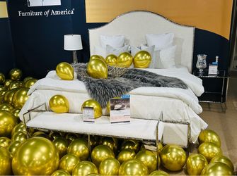 Upholstered  Queen Bed Fame