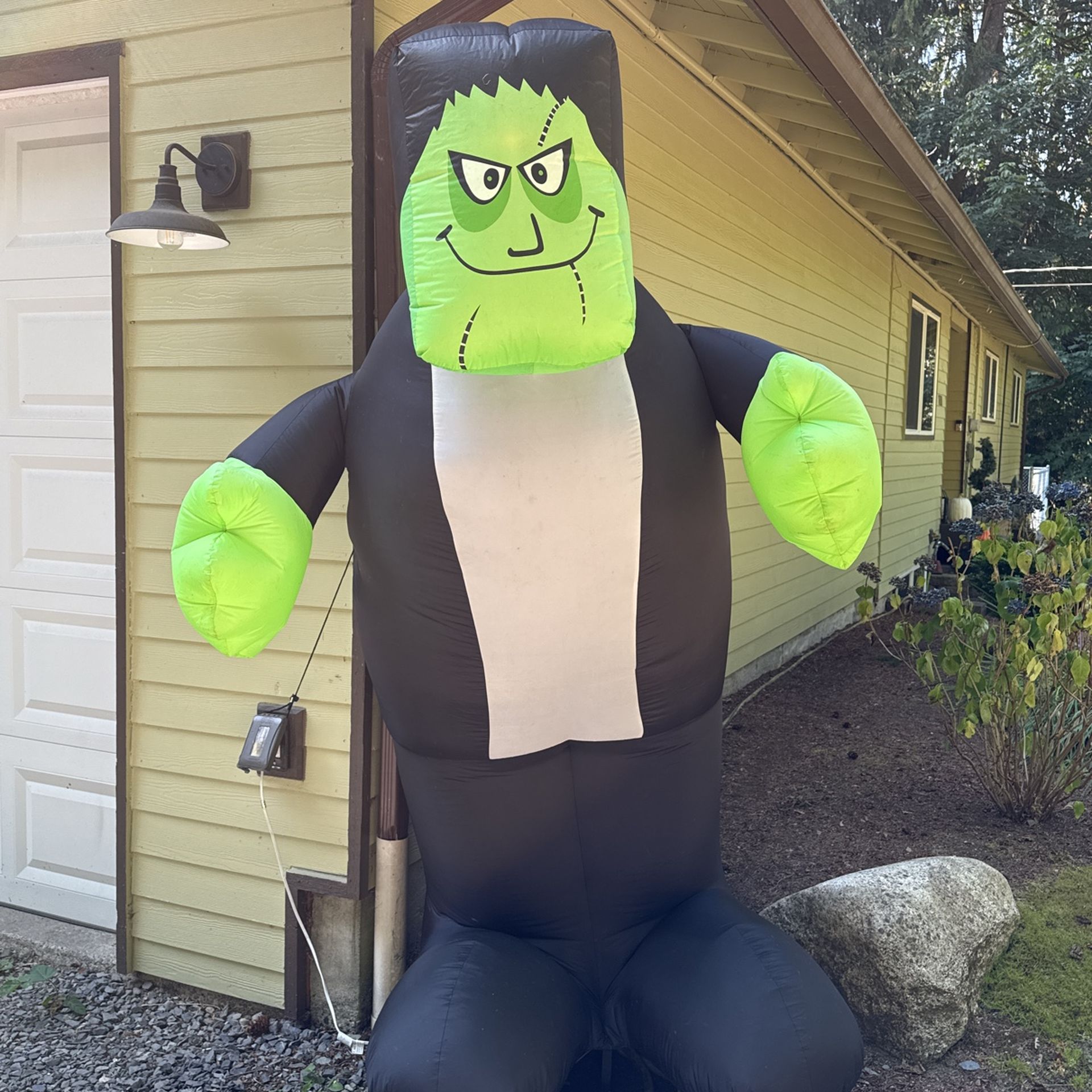 Halloween Lighted Blow Up