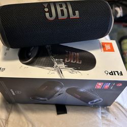 JBL Flip 6 Bluetooth Portable Speaker 