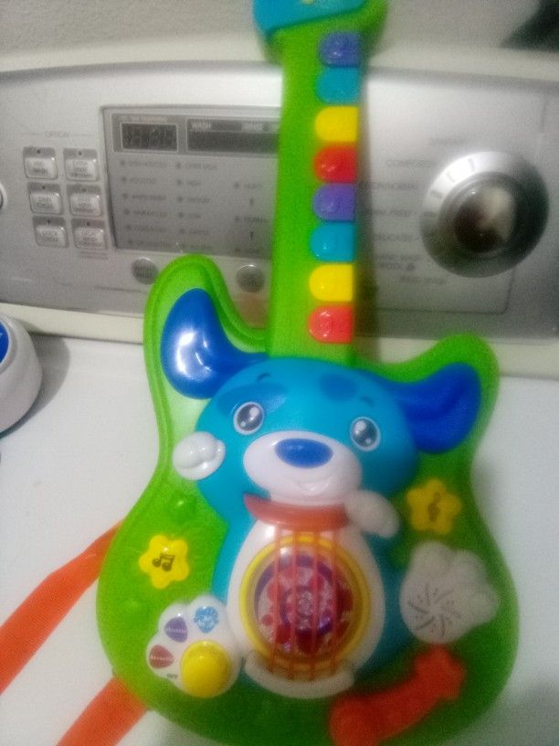 Toddlers Guitar