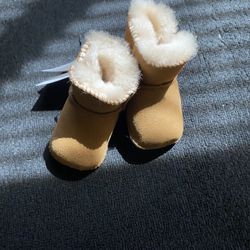 Cute Baby Uggs For Sale !